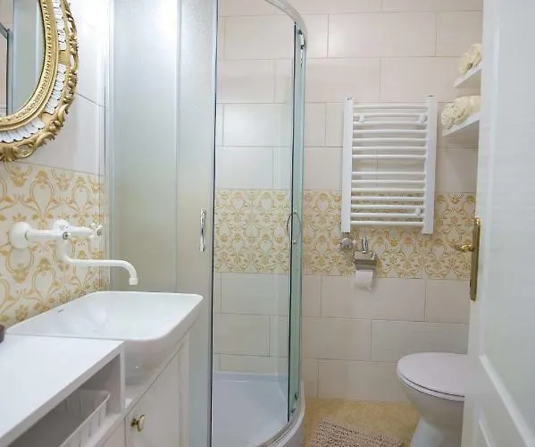 Navigator Center Apartman